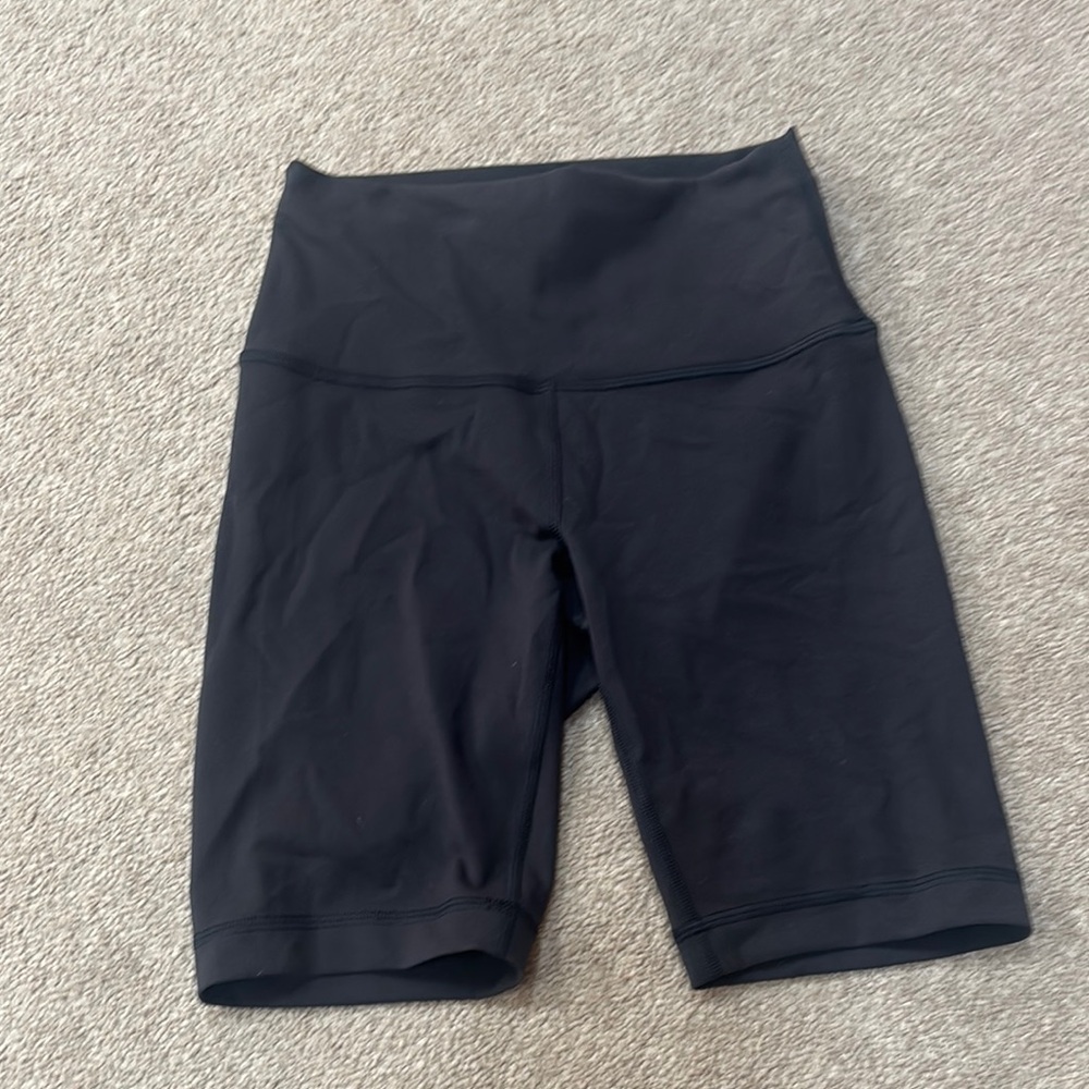 Black Women's High-Waisted Biker Shorts